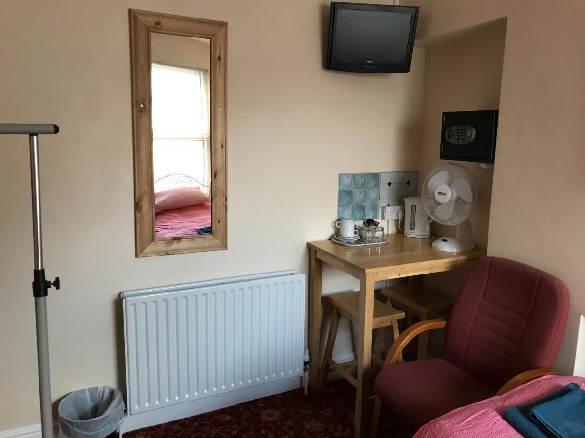 Bayside Guest House Porthcawl Exterior photo